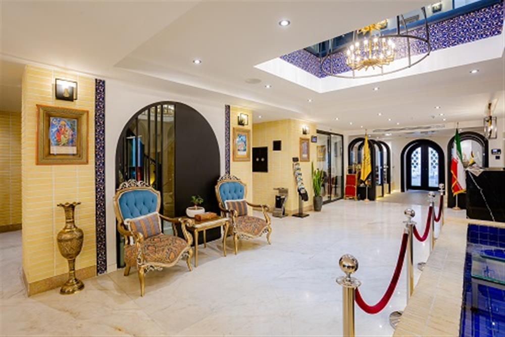 بوتیک هتل هنر